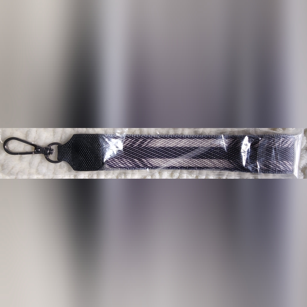 LUG Sashay Wristlet Strap - Black Onyx - Picture 1 of 2